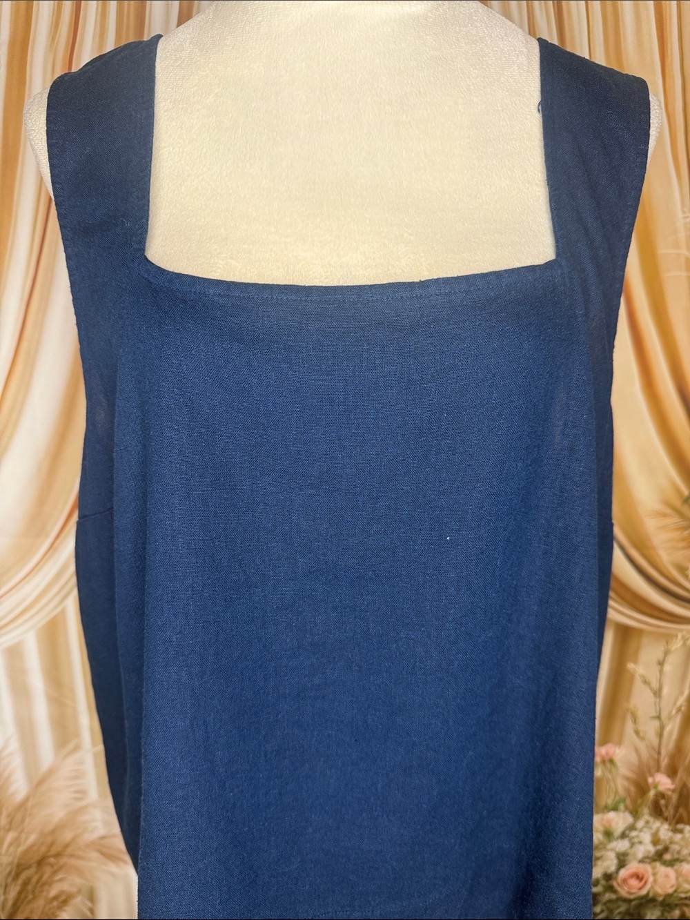 LC Lauren Conrad Deep Navy Square-Neck Tank Top